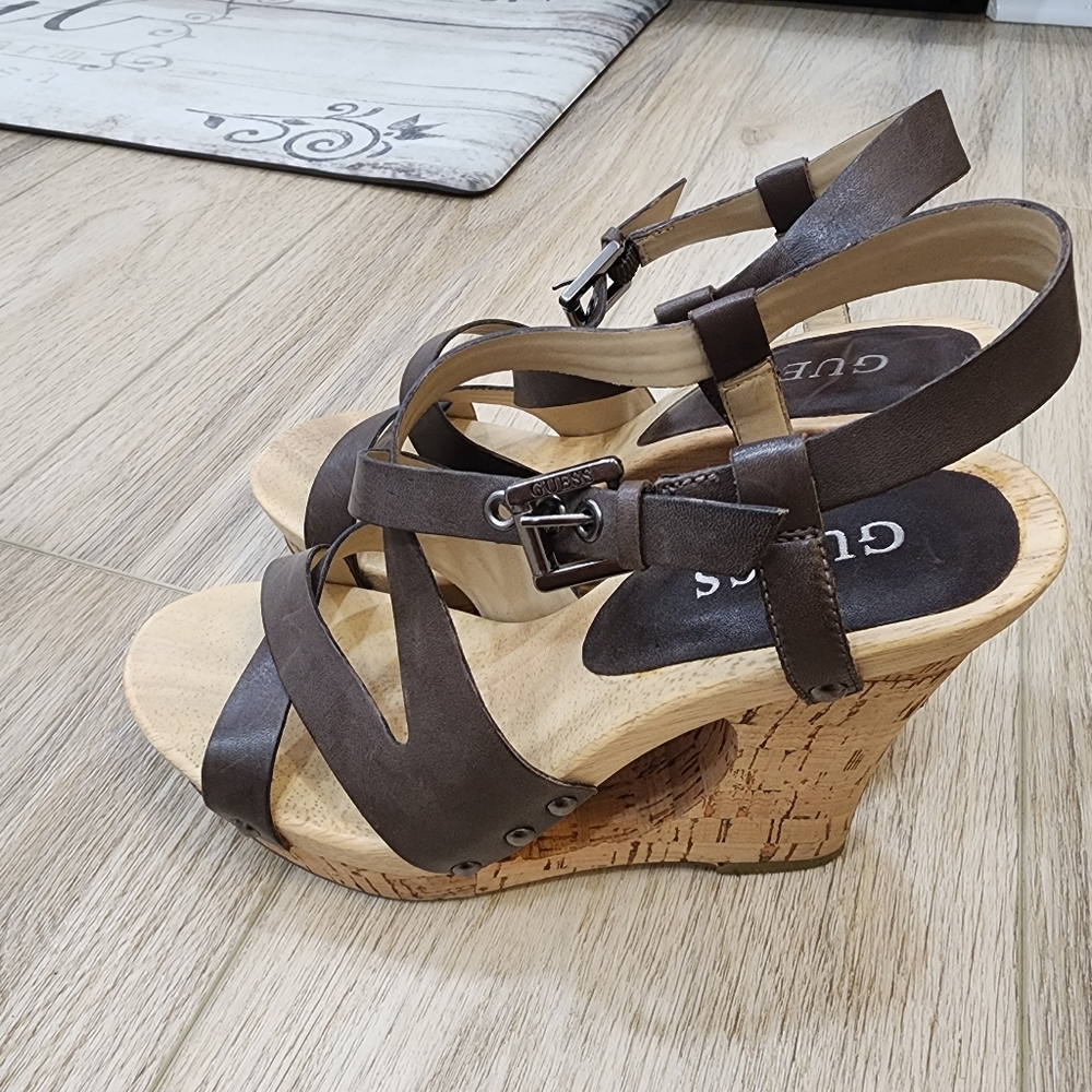 Guess Wood Sandal Adjustable Buckle